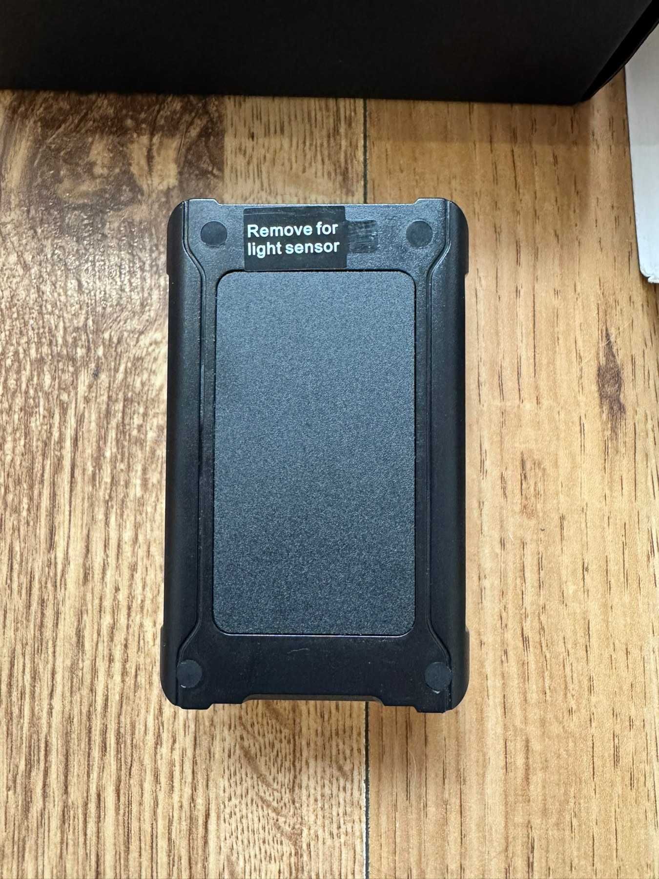 Портативный GPS-трекер TrackerOne Portable для автомобилей