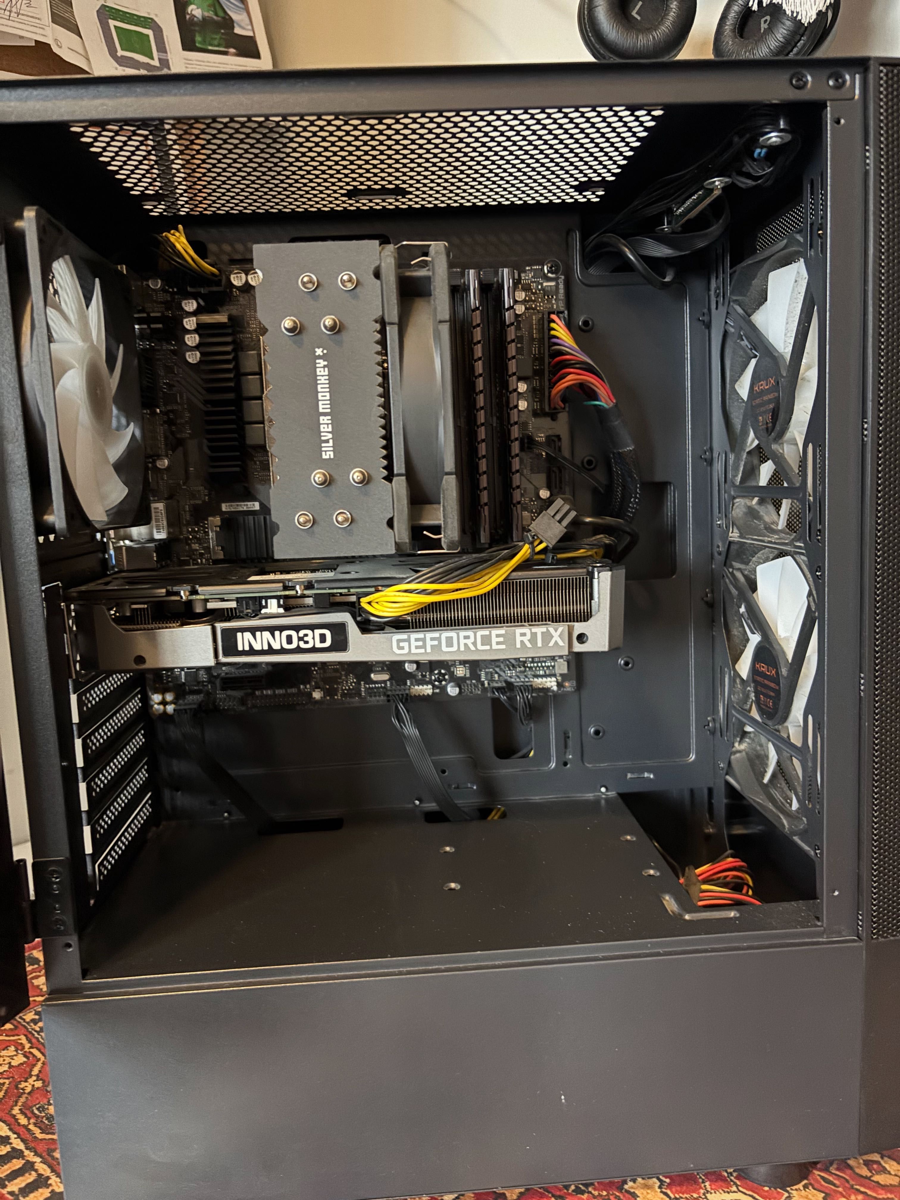 Komputer do gier i pracy – i5-12400F / RTX 3060 / 16GB / SSD 1TB