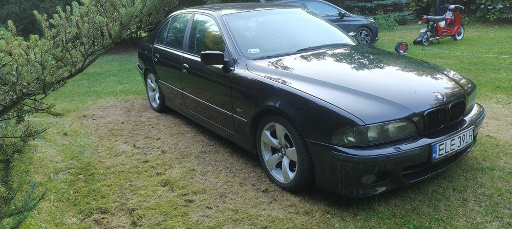 BMW e39 528i +lpg  SHODOW LINE MODEL 1997 CZARNA