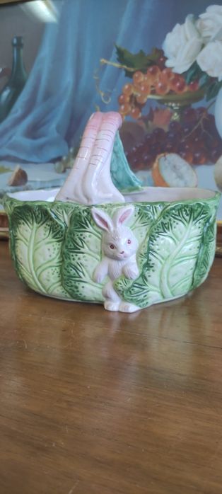Koszyczek ceramiczny z zajączkiem