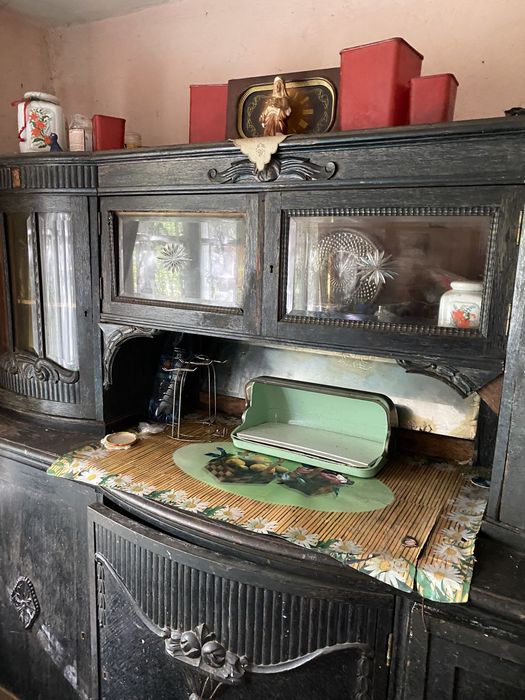 Буфет антикваріат