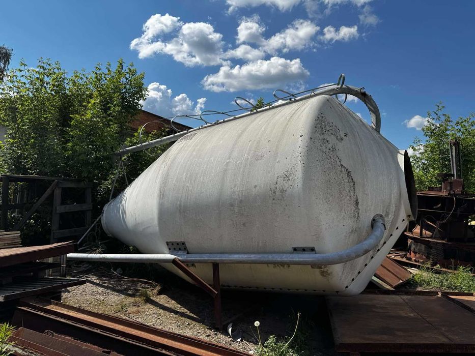 Бункер, силос для зберігання зерна б/в