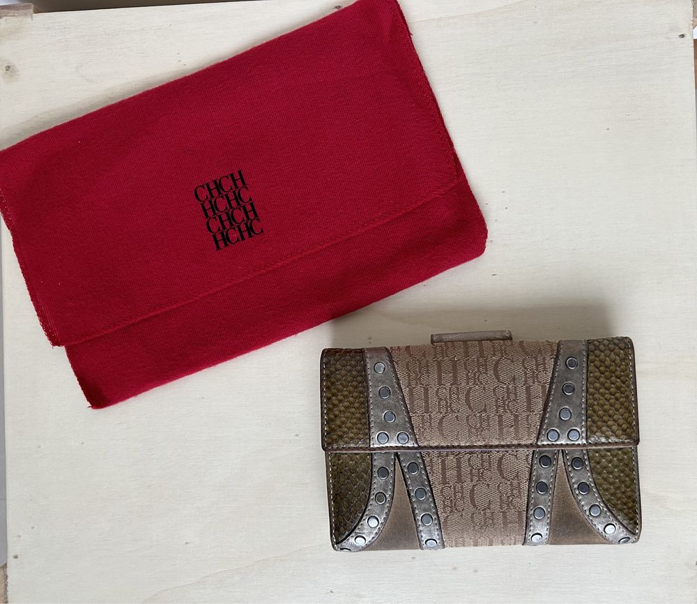 Porta moedas carolina herrera