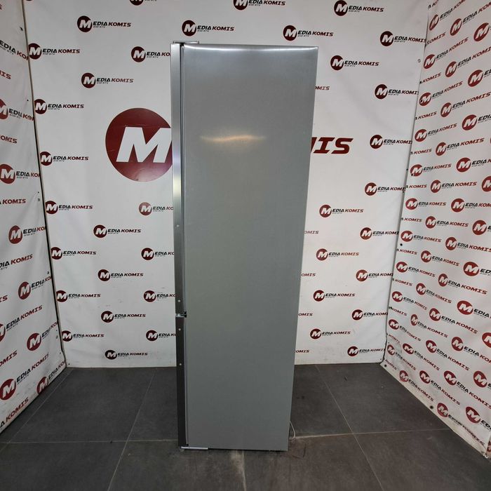 Lodówka Hanseatic HKGK17954DWDI (2 lata gwar) D / 260 li/ 179,5 cm wys