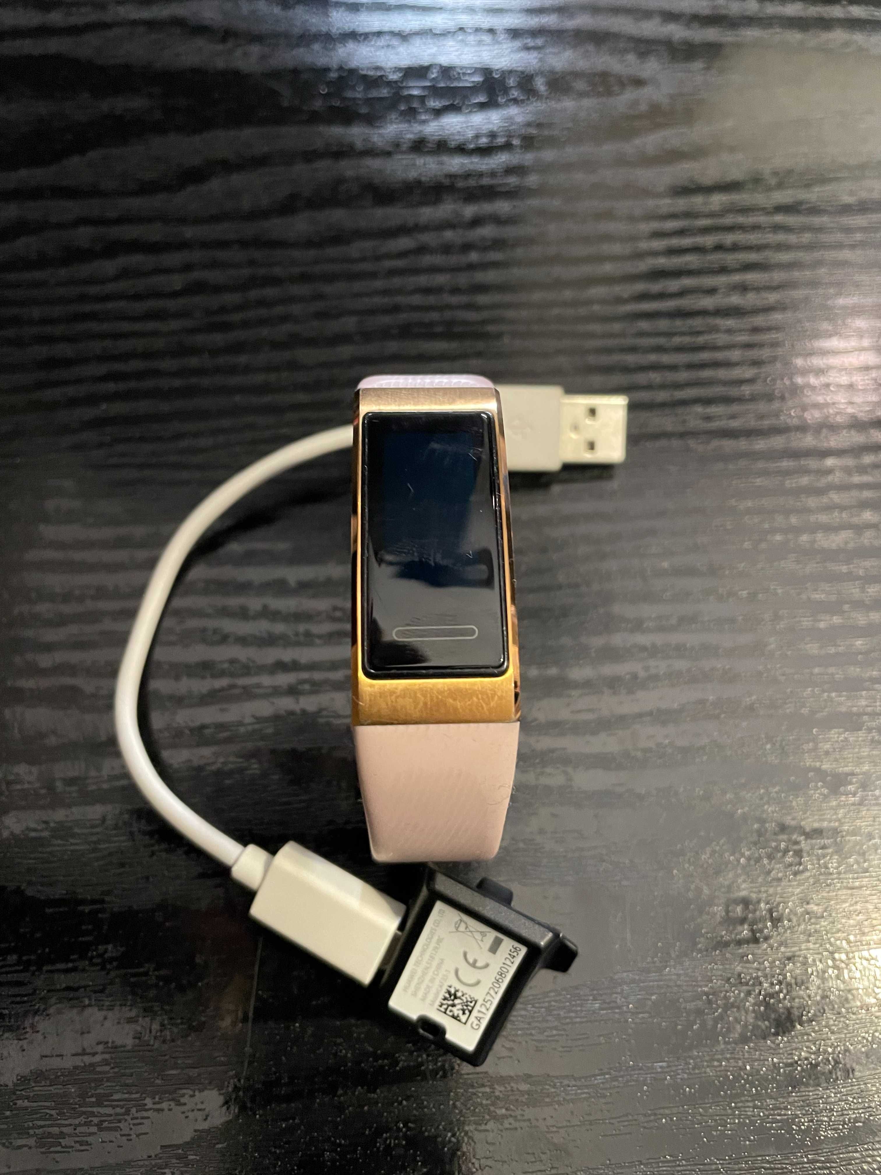 Relógio Digital HUAWEI Band 4 Pro