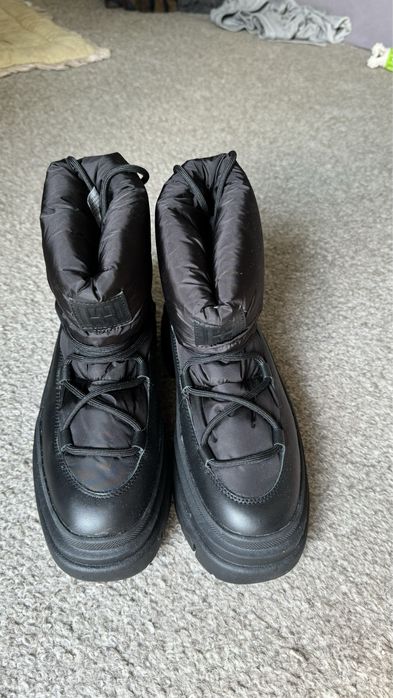 Дутики ботинки h&m  1033134001