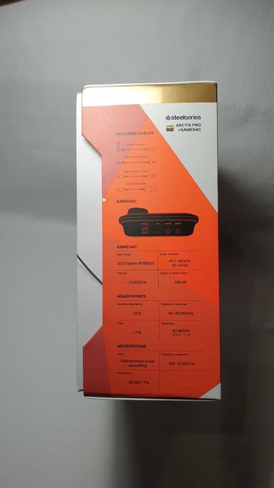 Słuchawki nauszne SteelSeries Arctis Pro + GameDac jak NOWE.