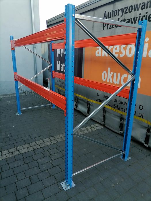 Regał Magazynowy paletowy metalowy Do garażu zakładu Regały