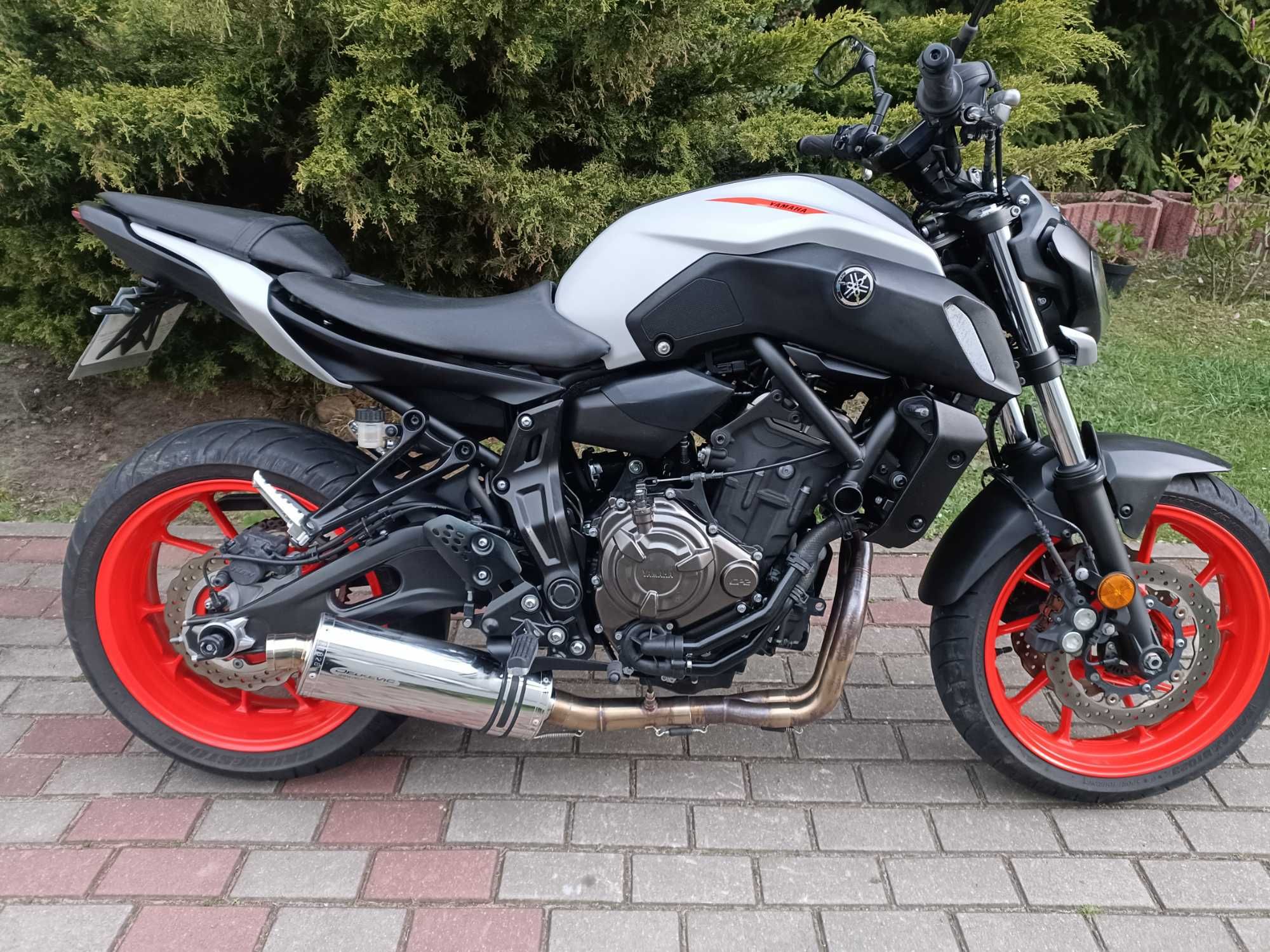 YAMAHA MT07 Rok 2019 55kW Delkevic