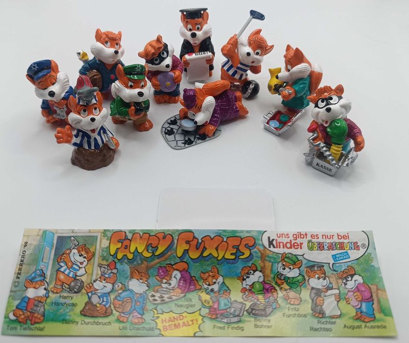 Lisy figurki kinder niespodzianka