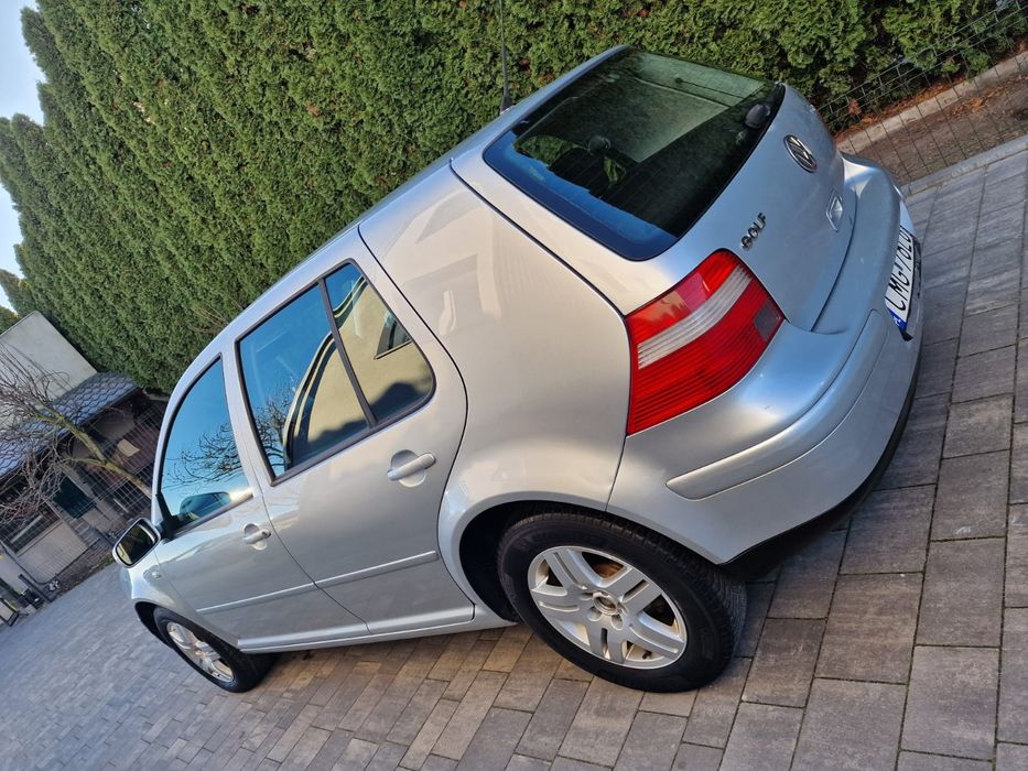 Vw Golf IV 4 1.9TDI 2003R zadbane autko prywatne