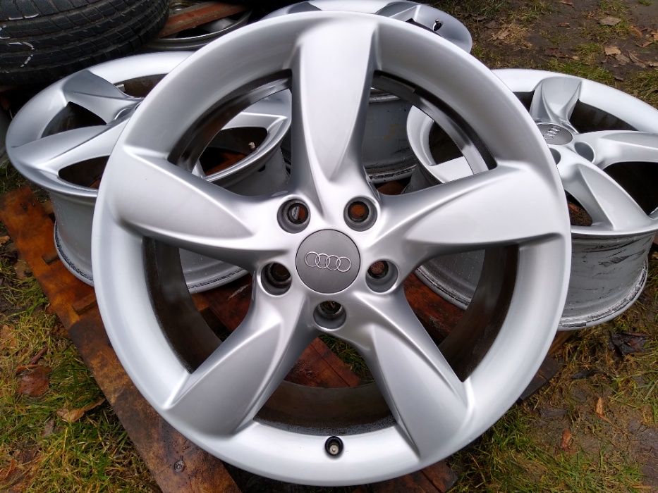 Alufelgi 17 cali 5x112 AUDI A6 C7 oryginalne SLine S6 A4 B8 4G idealne