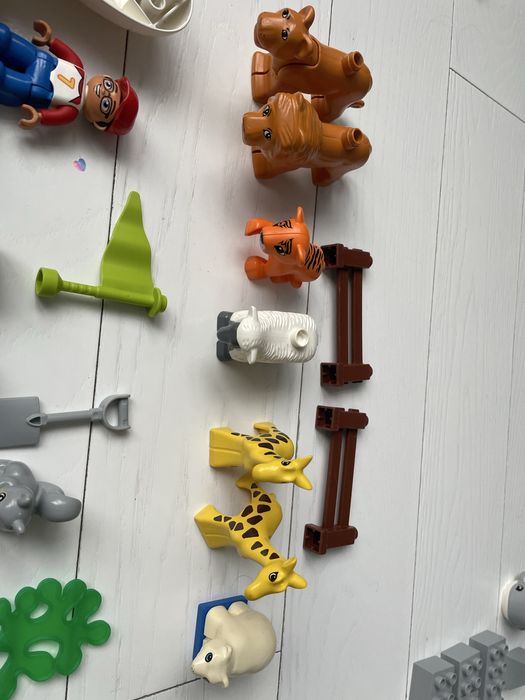 Lego Duplo world animals 10907