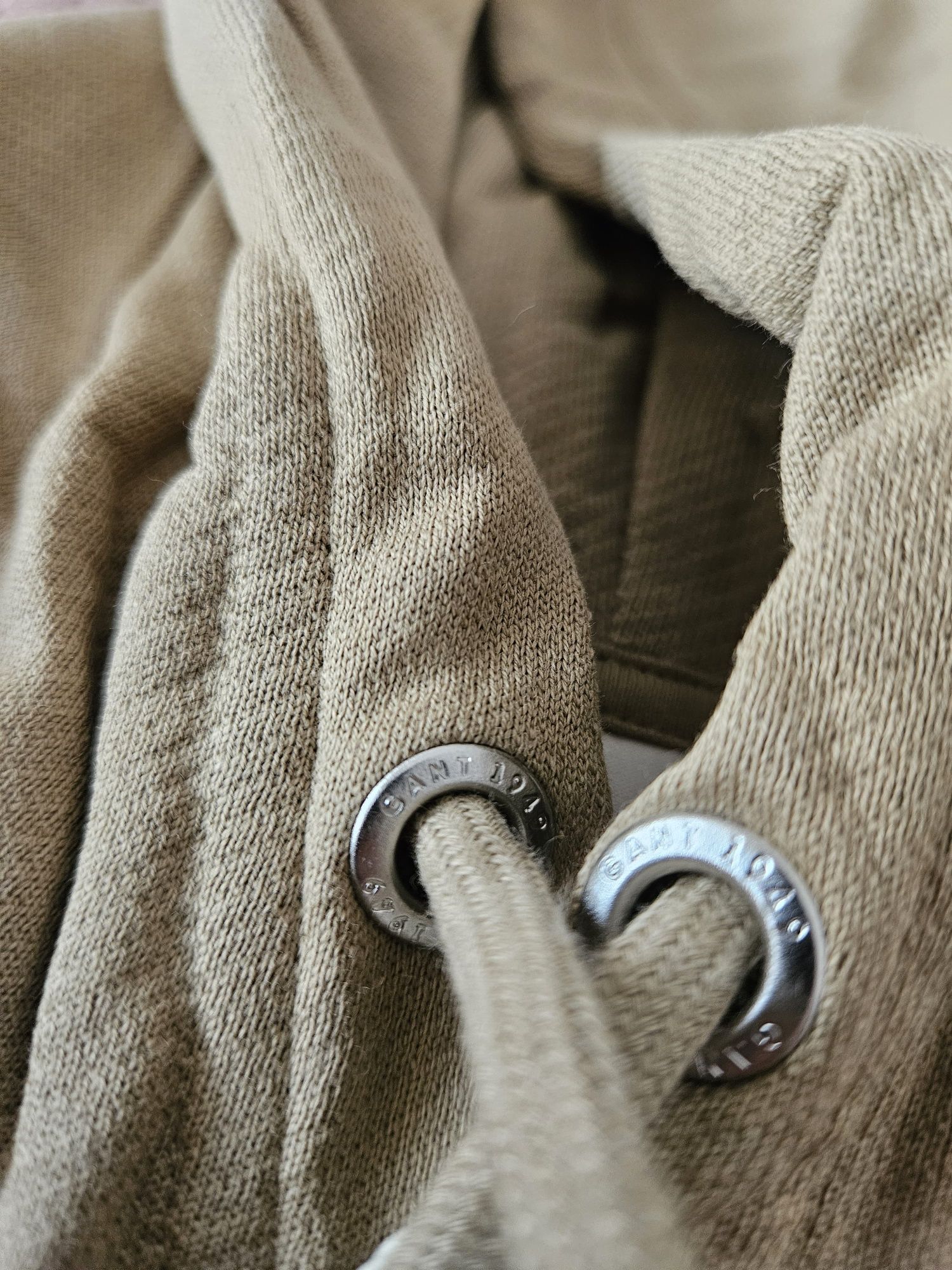 Sweat GANT  nova