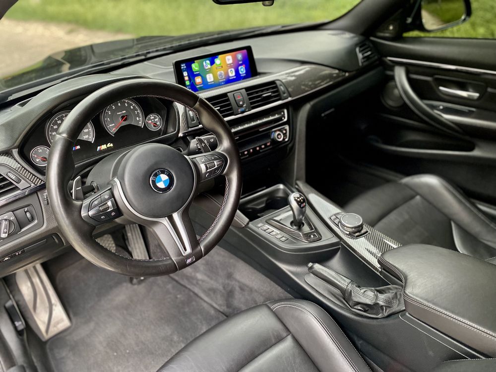 BMW m4 f82 2015 рік
