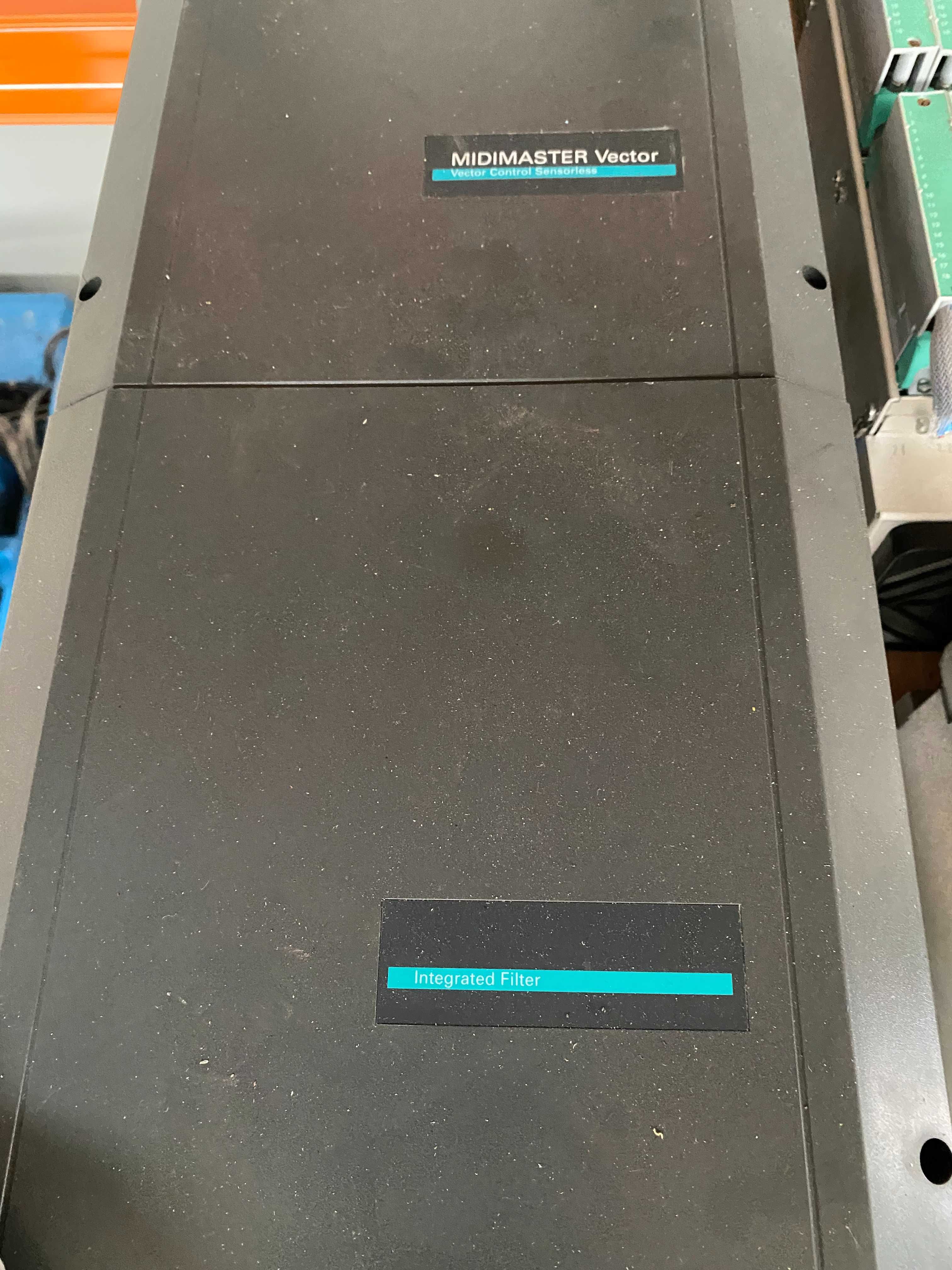 SERVO DRIVES SIEMENS