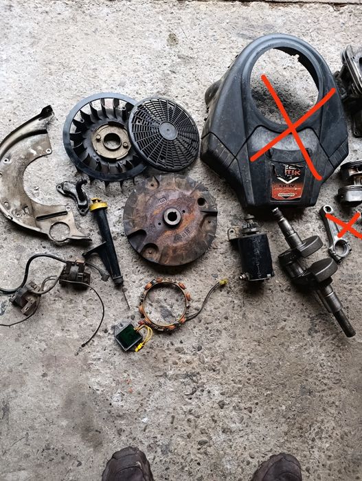 Silnik Briggs V2 Części Traktorek Kosiarka