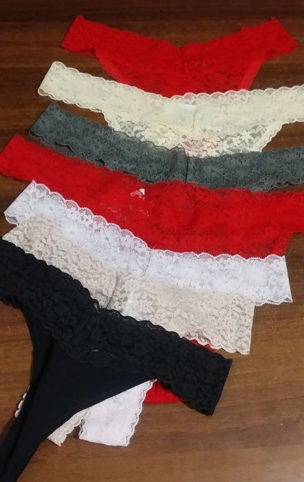 Трусики різних моделей від бренду H&M