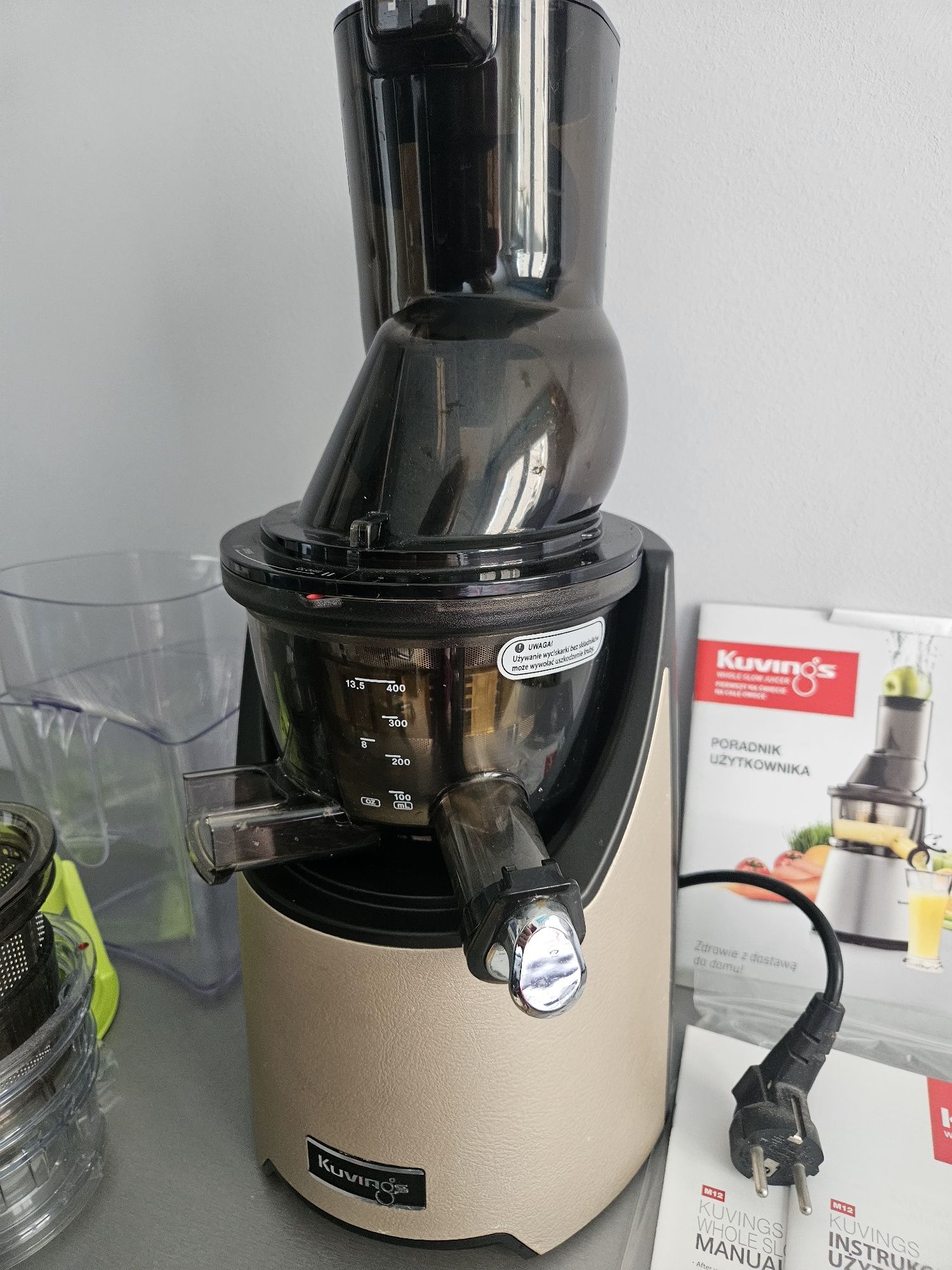 Wyciskarka wolnoobrotowa Kuvings EVO820 Plus