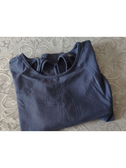 Bluzka z długim rękawem w pięknym odcieniu błękitu 92% bawełna