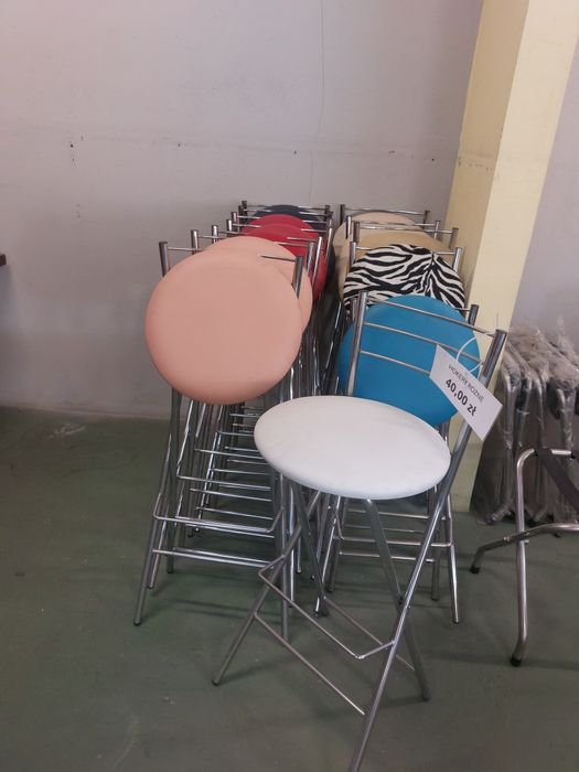 Hokery różne metalowe, drewniane