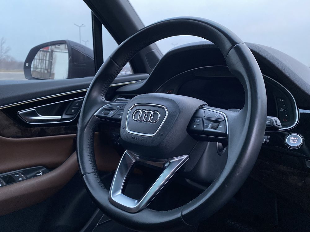 Audi (1014) Q7 лсв тВНЕСОК від 30%) Авторинок МЕТРО Кривий Ріг