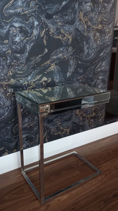 Lustrzany stolik, nocny, pomocnik