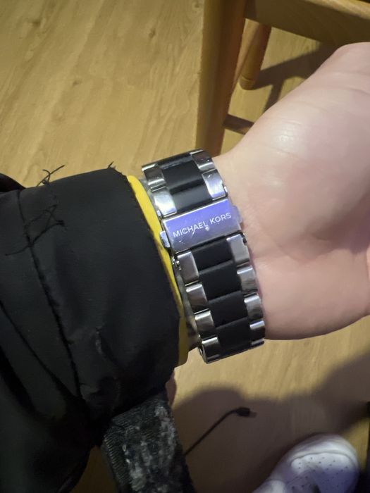 Mikael korns relogio homem edicao limitada 250 na loja /90€aqui