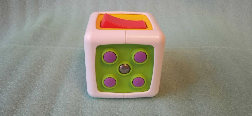 Kostka sensoryczna interaktywna FISHER PRICE