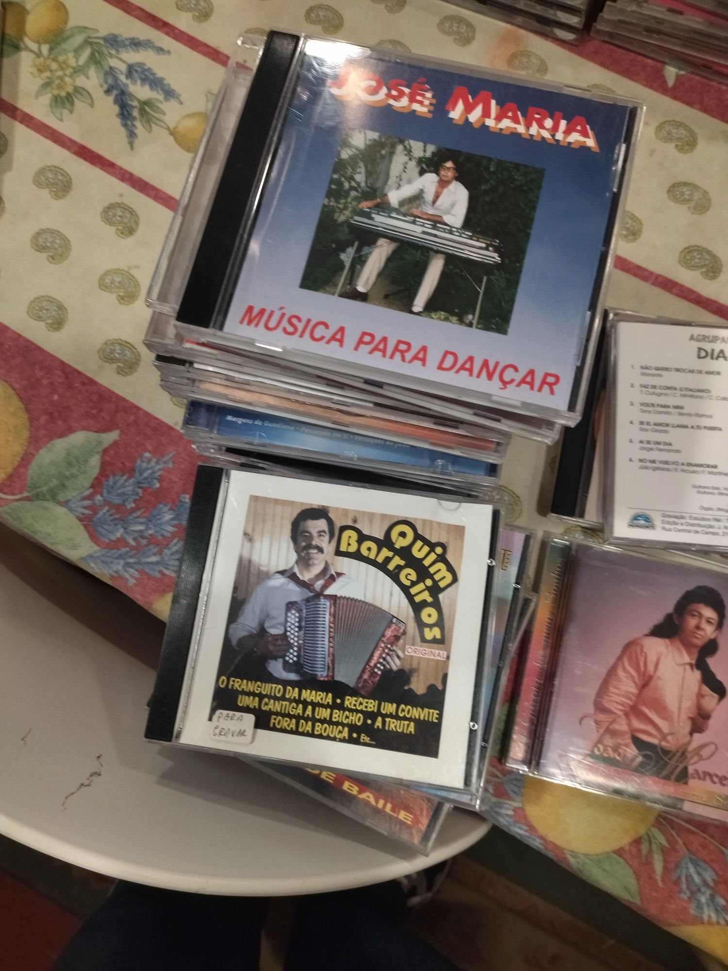 CDs de Musica pimba/portuguesa/fado