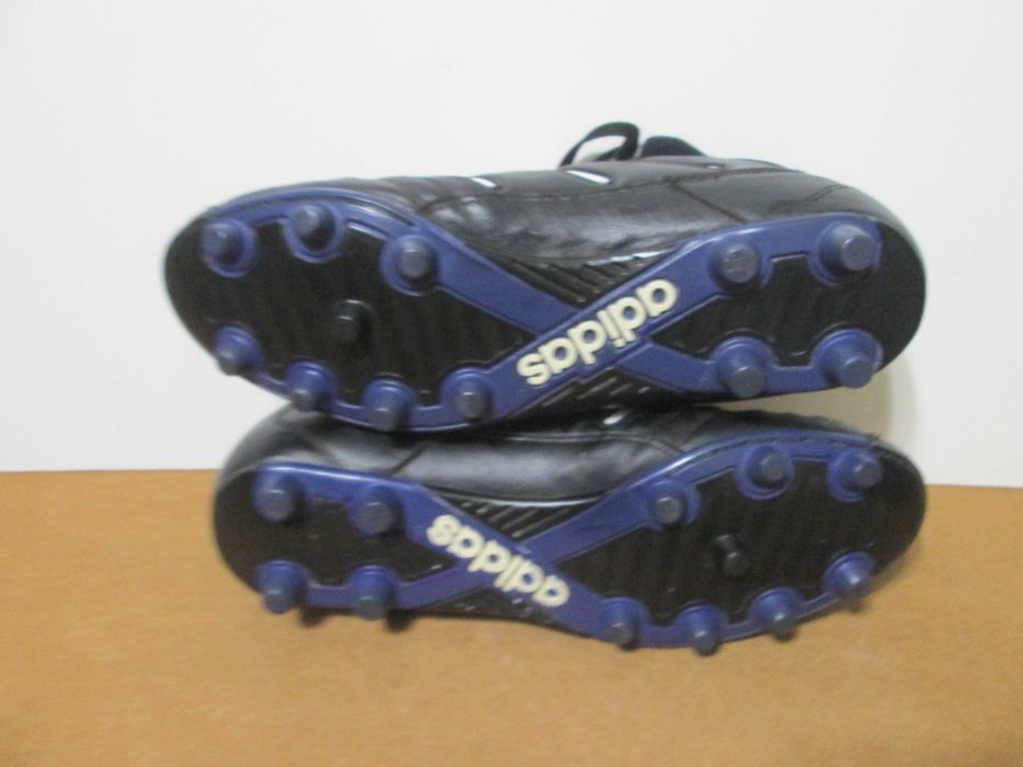 Бутсы футбольные Бутси  Adidas 44 размер