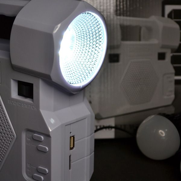 Система автономного освещения с солнечной панелью LightoMoi LM-209