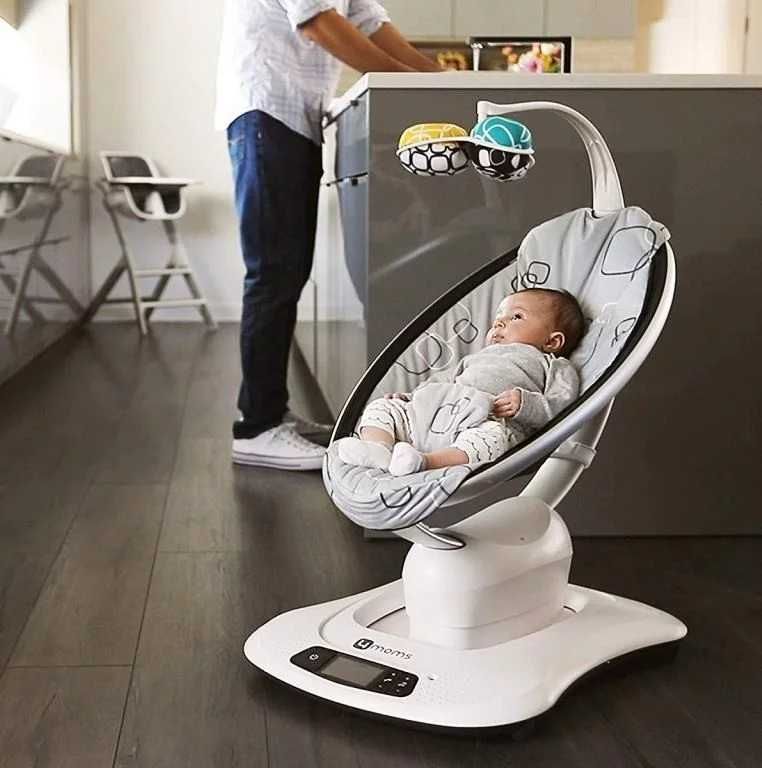 Прокат Заколисуючий центр 4Moms Mamaroo 4.0