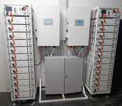 Гібридний інвертор Deye SUN-50KW + Блок батарей Deye BOS-G12 61.44kW