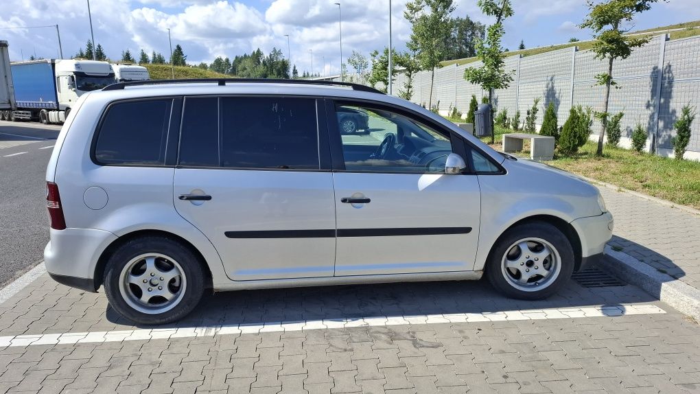 Vw touran 1.9 tdi 7 osobowy