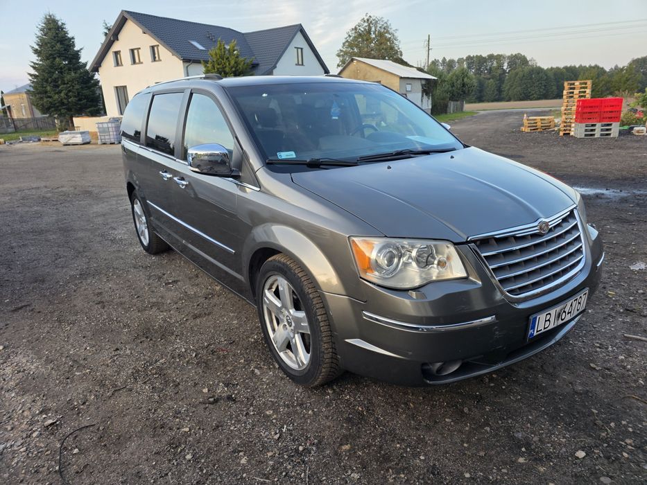 Chrysler voyager 2.8 crd rok 2011 LIMITED