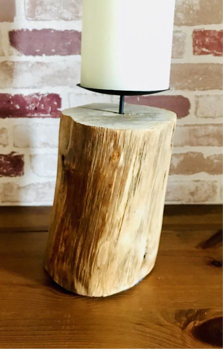 Drewniany świecznik na świece pieniek