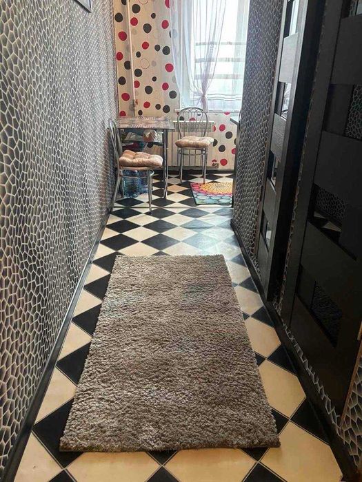 Продам 1к квартиру Метро Индустриальная Кап.ремонт. 5й\9ти