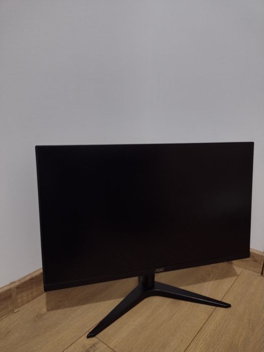 Komputer Gamingowy z Monitorem