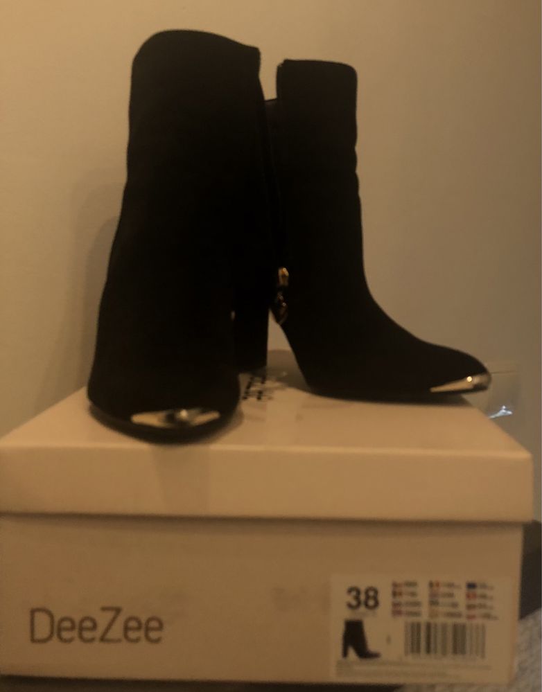 Botki DeeZee, 38