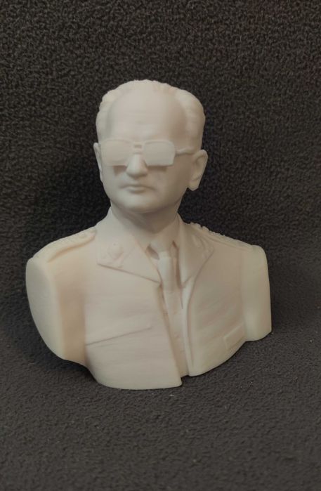 Popiersie Wojciecha Jaruzelskiego – druk 3D