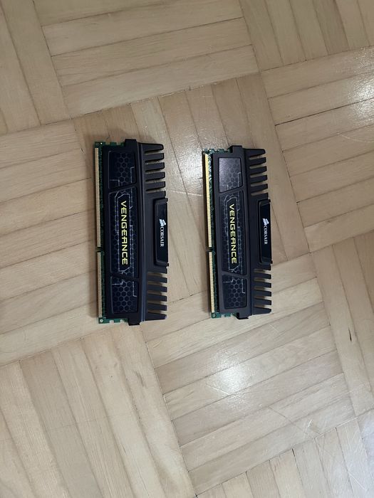 Pamięć ram DDR3 Corsair venegance 2x4GB