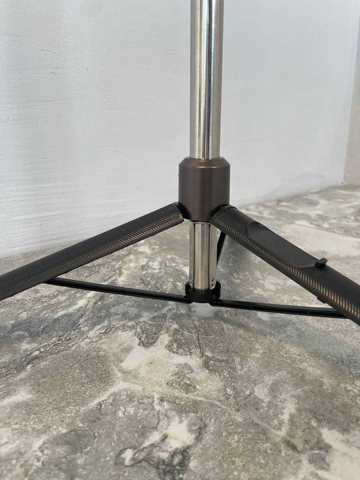 Селфи-палка штатив трипод монопод с подсветкой и пультом