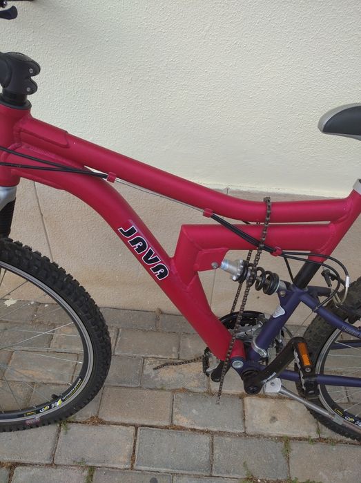 Bicicleta Java Omni RST com corrente partida