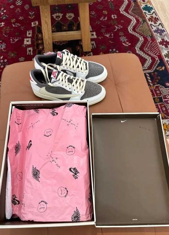 Jordan 1 Retro Low OG SP Travis Scott Reverse Mocha R.44