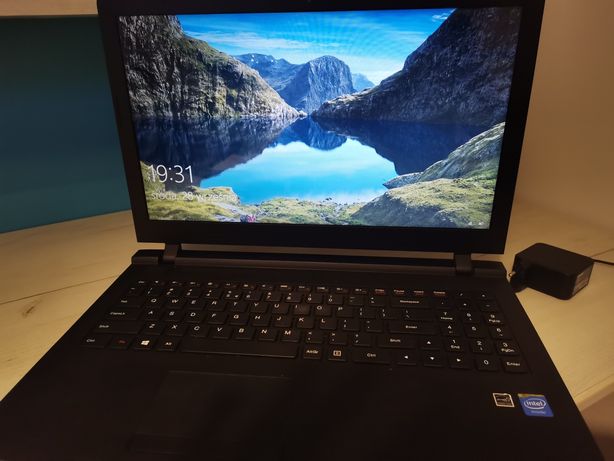 Laptop Lenovo Jak nowy