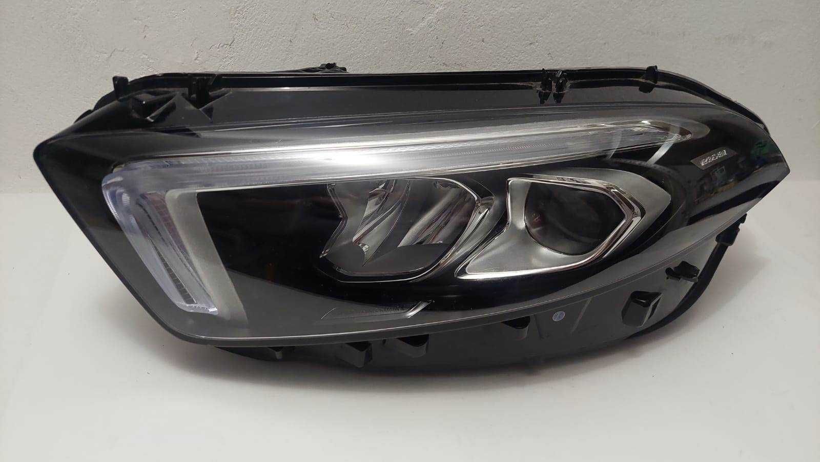 MERCEDES A177 lampa lewa led PERFORMANCE