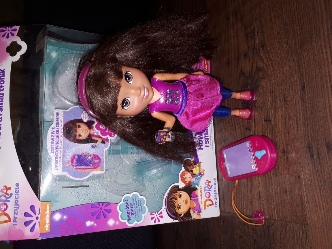 Lalka Dora ze smarfonem Fisher Price jezyk Polsko -angielski