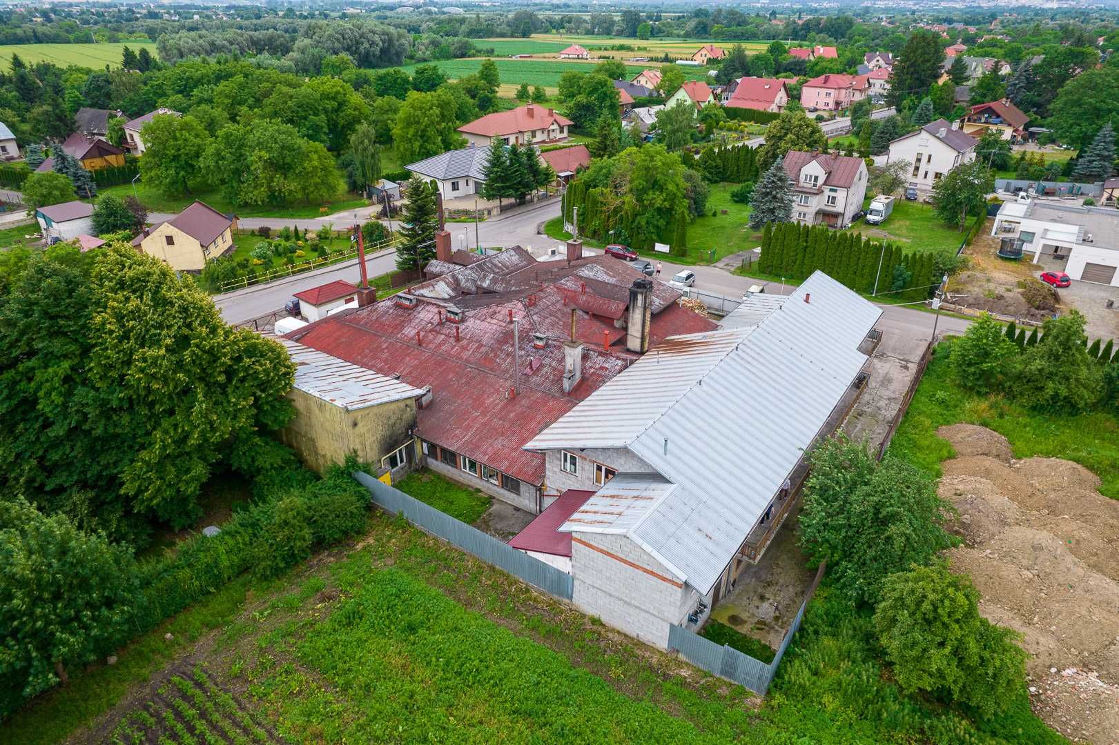 Продам промислово-житловий комплекс під Перемишлем у Польщі