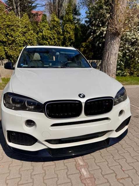 Atrapa LED światło Nerki Grill Kratka Połysk Czarna do BMW X5 F15 X6